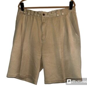 Tommy Bahama Men’s 100% Silk Pleated Khaki Shorts, Size‎ 36 (121)